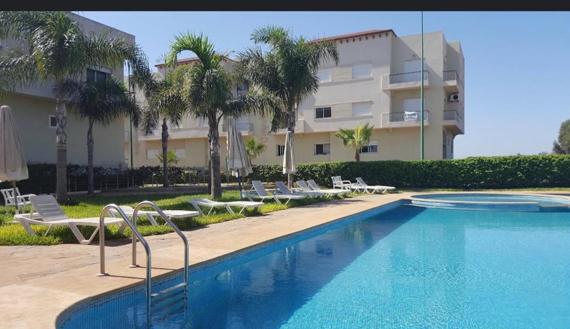 Appartement Meuble Residence Fermee Avec Piscine Sidi Rahal  Extérieur photo